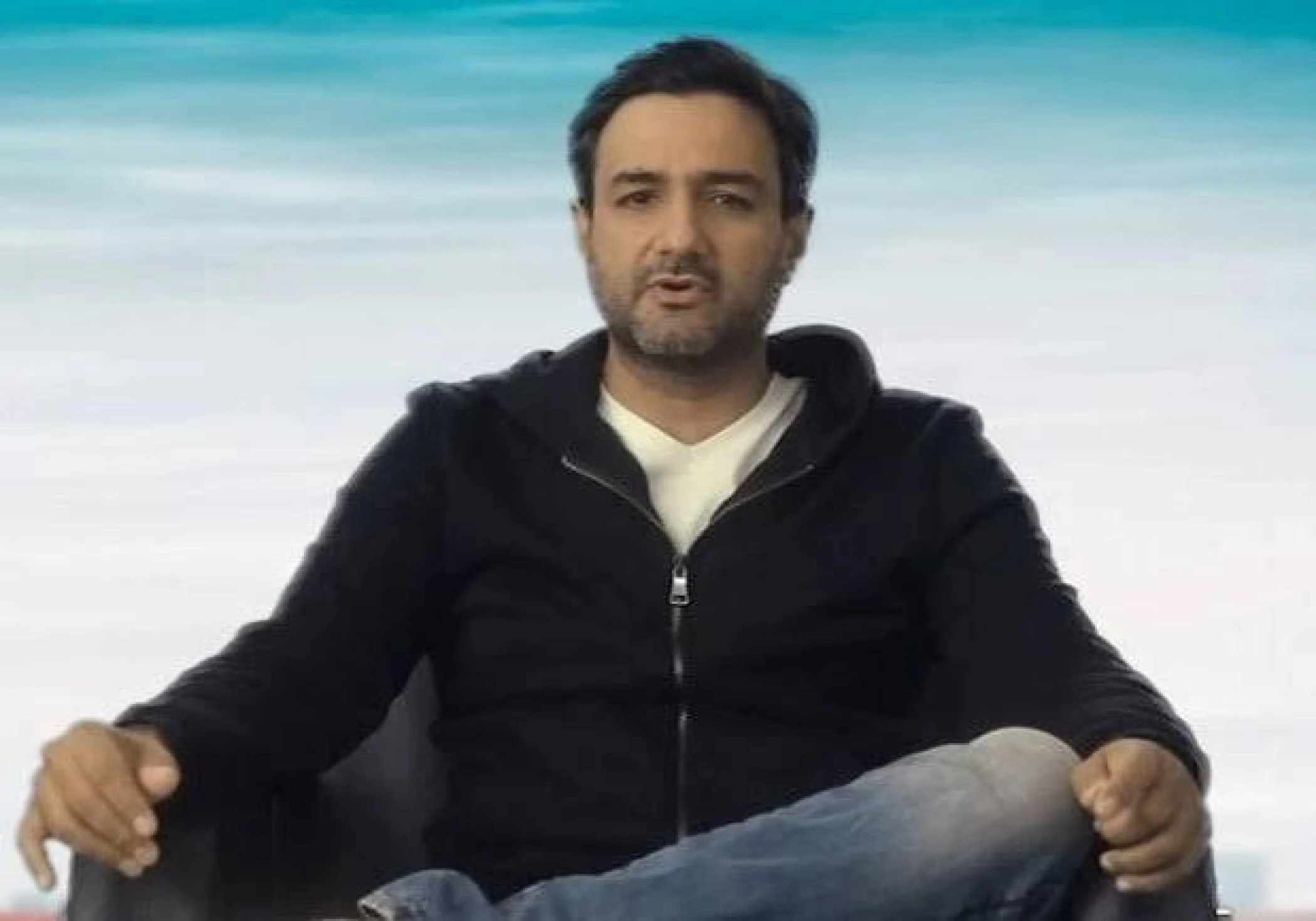 Siddharth Anand Steps Back from Directing ‘Pathaan 2’ as Aaditya Chopra Seeks Fresh Perspective Siddharth Anand Steps Back from Directing ‘Pathaan 2’ as Aaditya Chopra Seeks Fresh Perspective